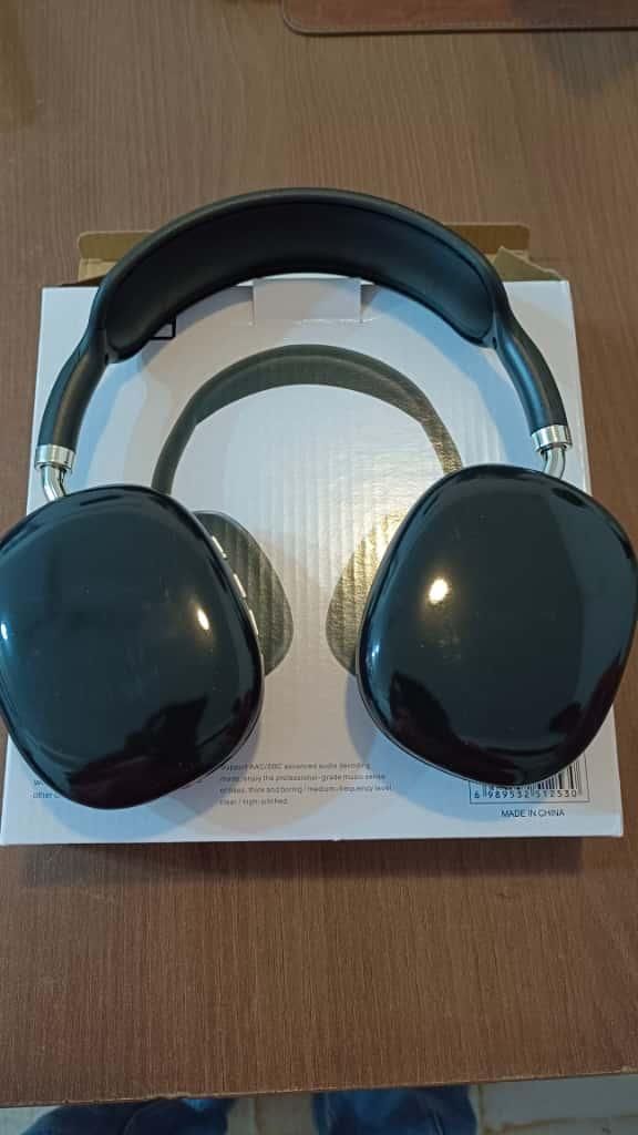 Wireless Bluetooth Headphones – Crystal Clear Sound & Comfort Fit